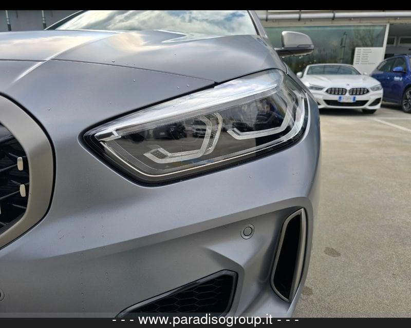 BMW Serie 1 5 PORTE - F40 M135i xDrive 5 P.