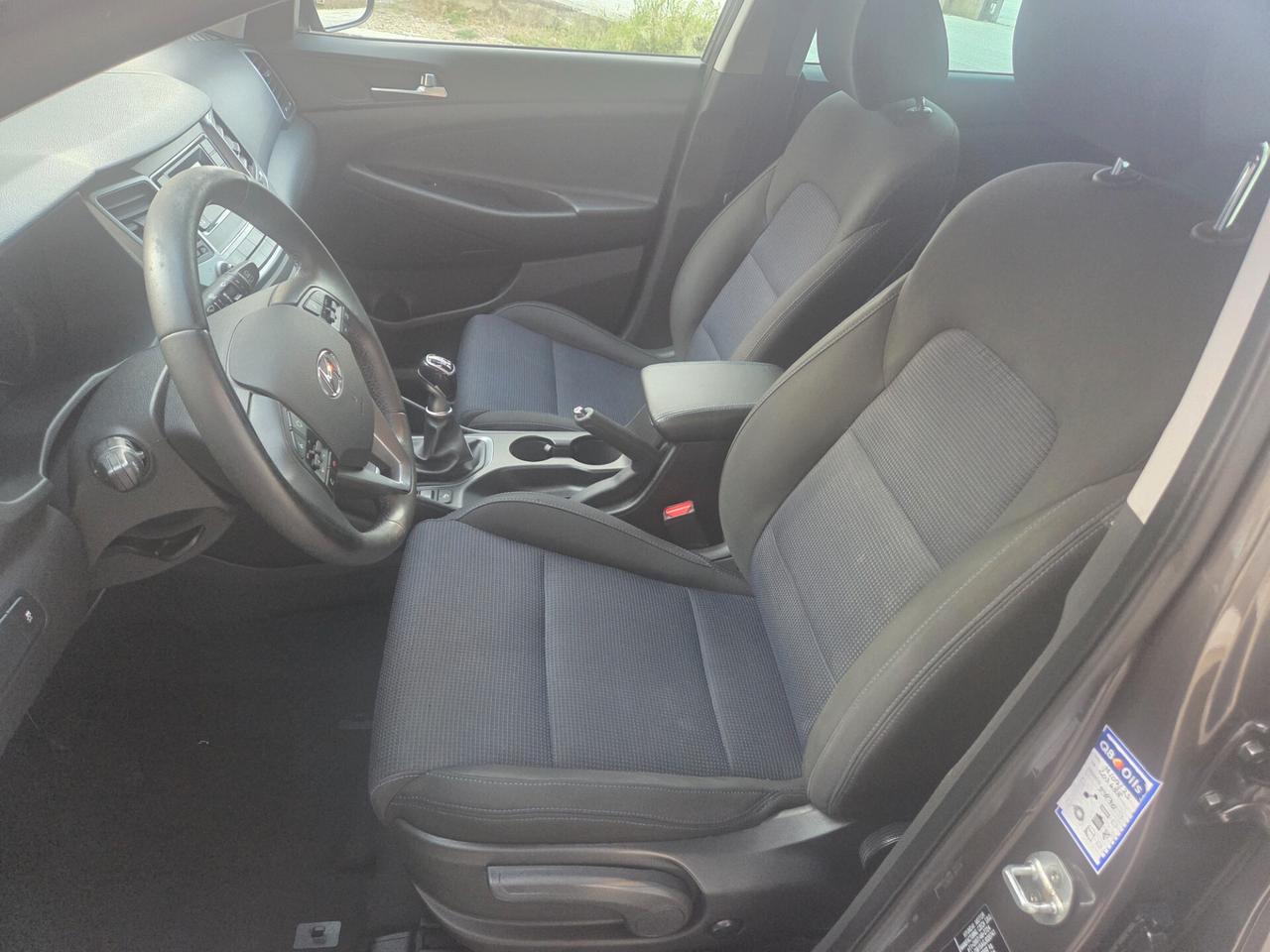 HYUNDAI TUCSON 1.7 CRDI 115 CV ANNO 2015 KMCERTIF