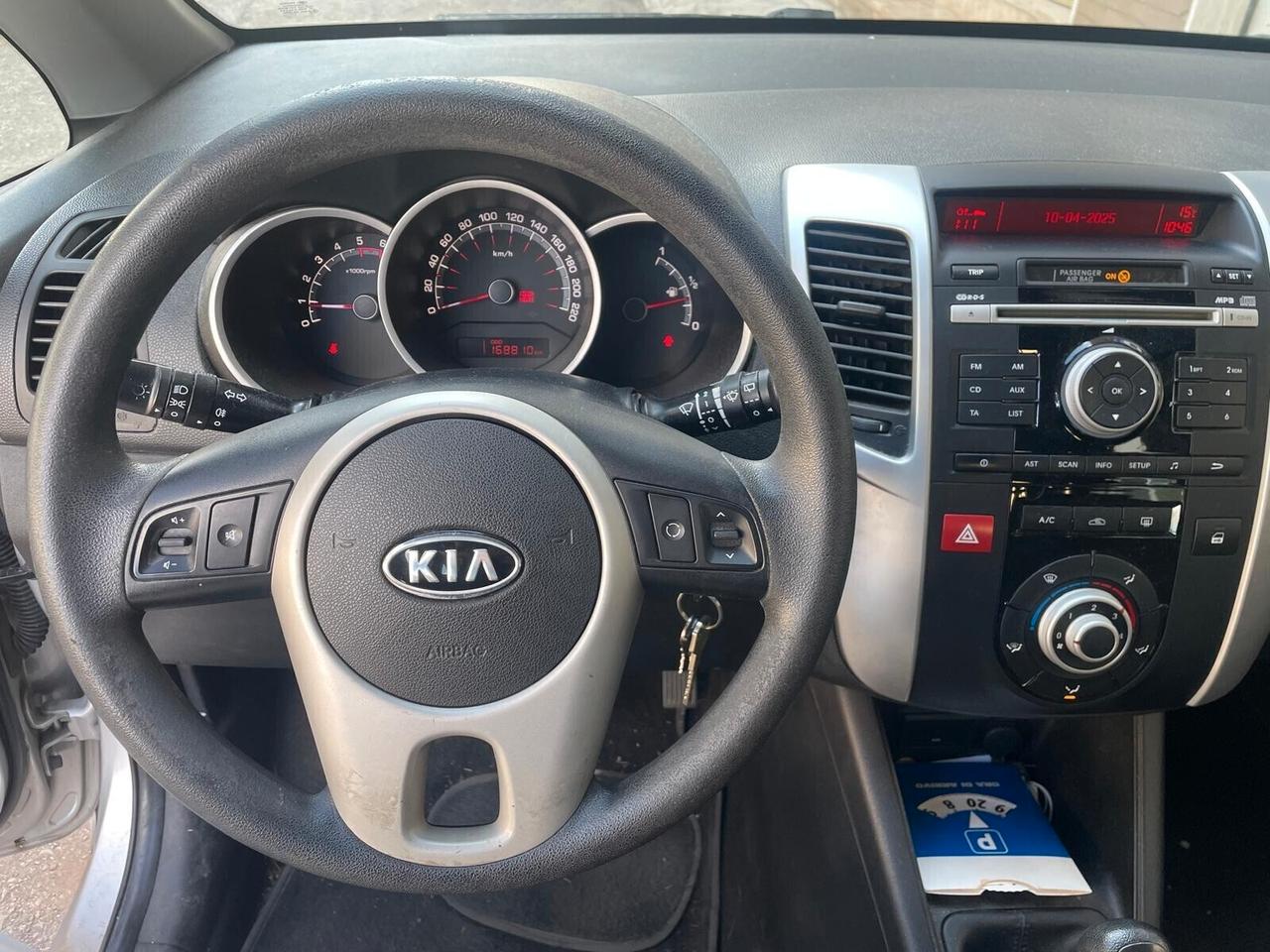 Kia Venga 1.4 CRDi 90CV