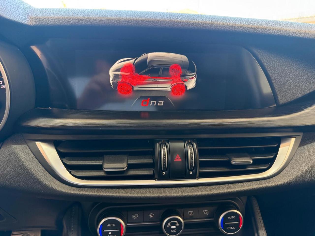 ALFA ROMEO STELVIO 2.2 TURBODIESEL 210CV Q4