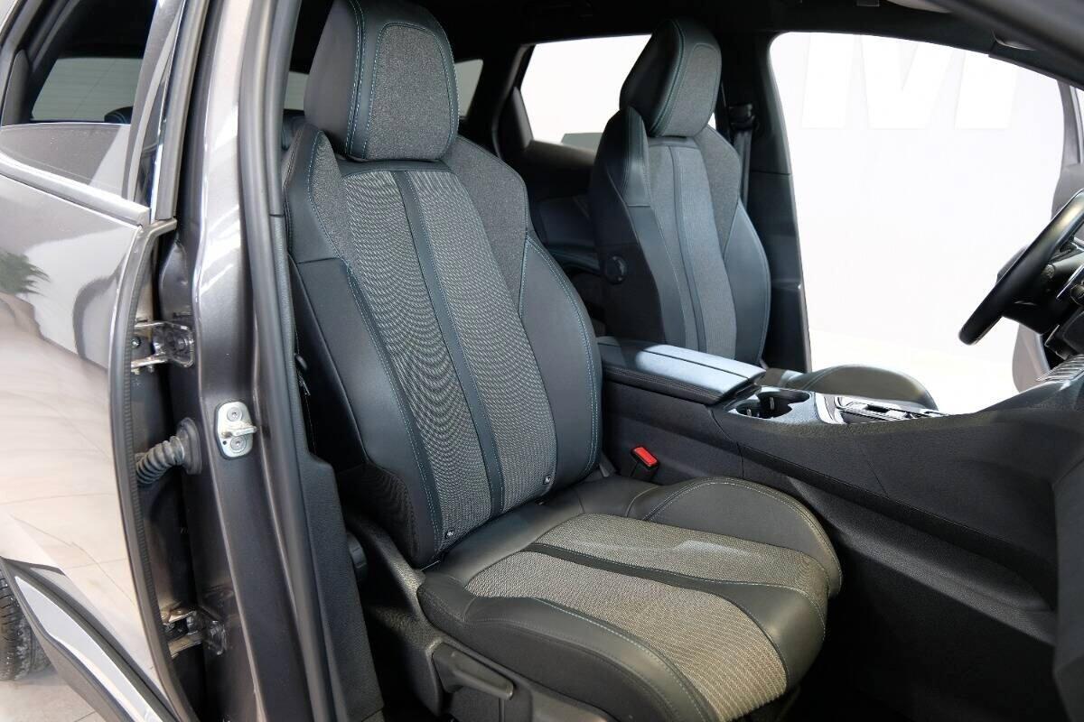 Peugeot 3008 PureTech Turbo 130 S&S EAT8 Allure