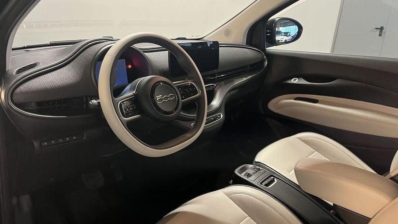 FIAT 500 Electric Elettrica Icon 3+1 95cv