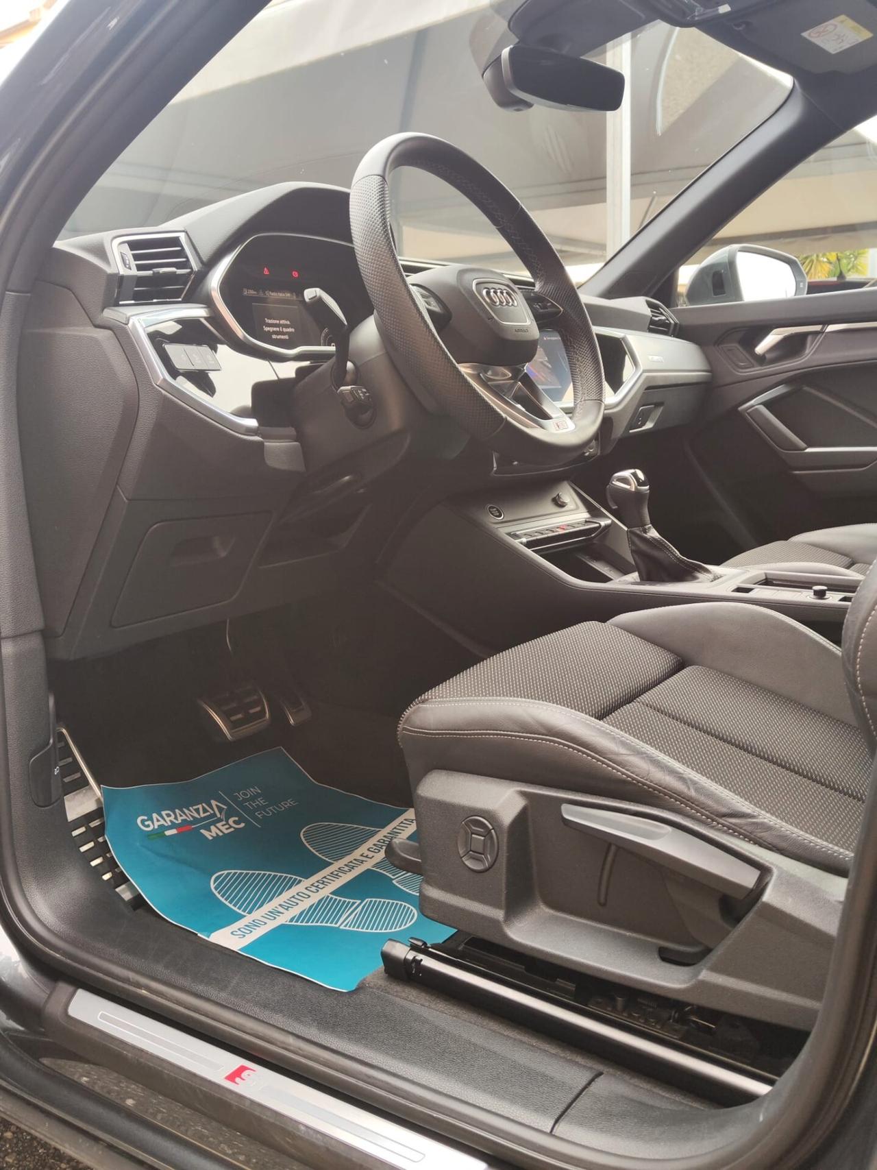 Audi Q3 SPB 35 2.0 150CV Identity Black 2025 IVA