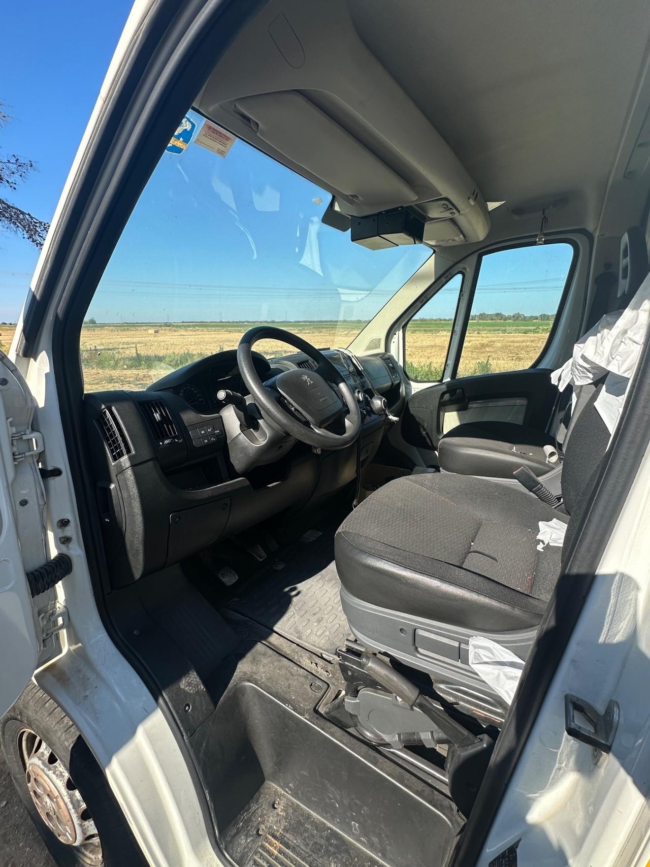 Peugeot boxer