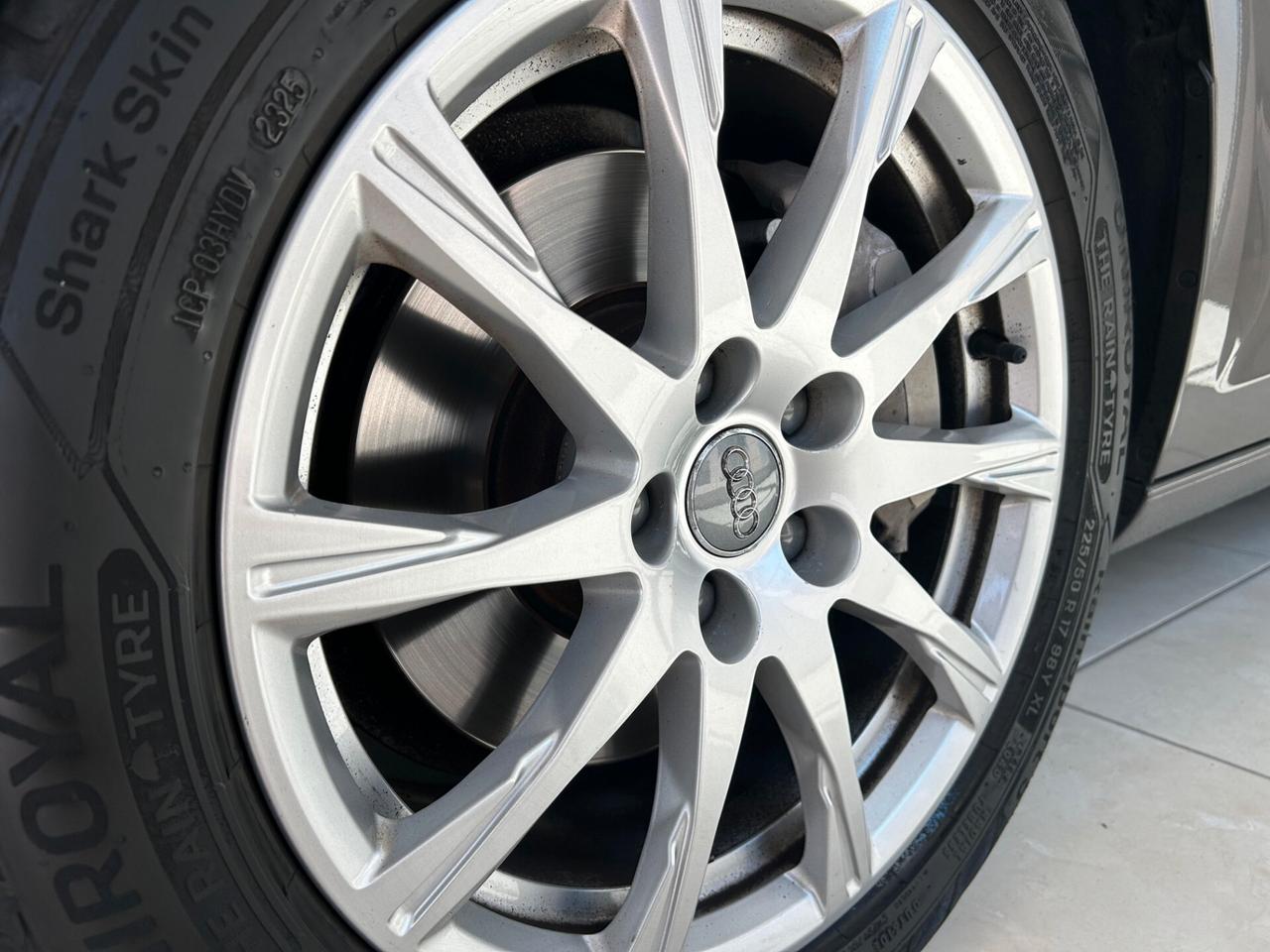 Audi A4 Avant 40 TDI S tronic