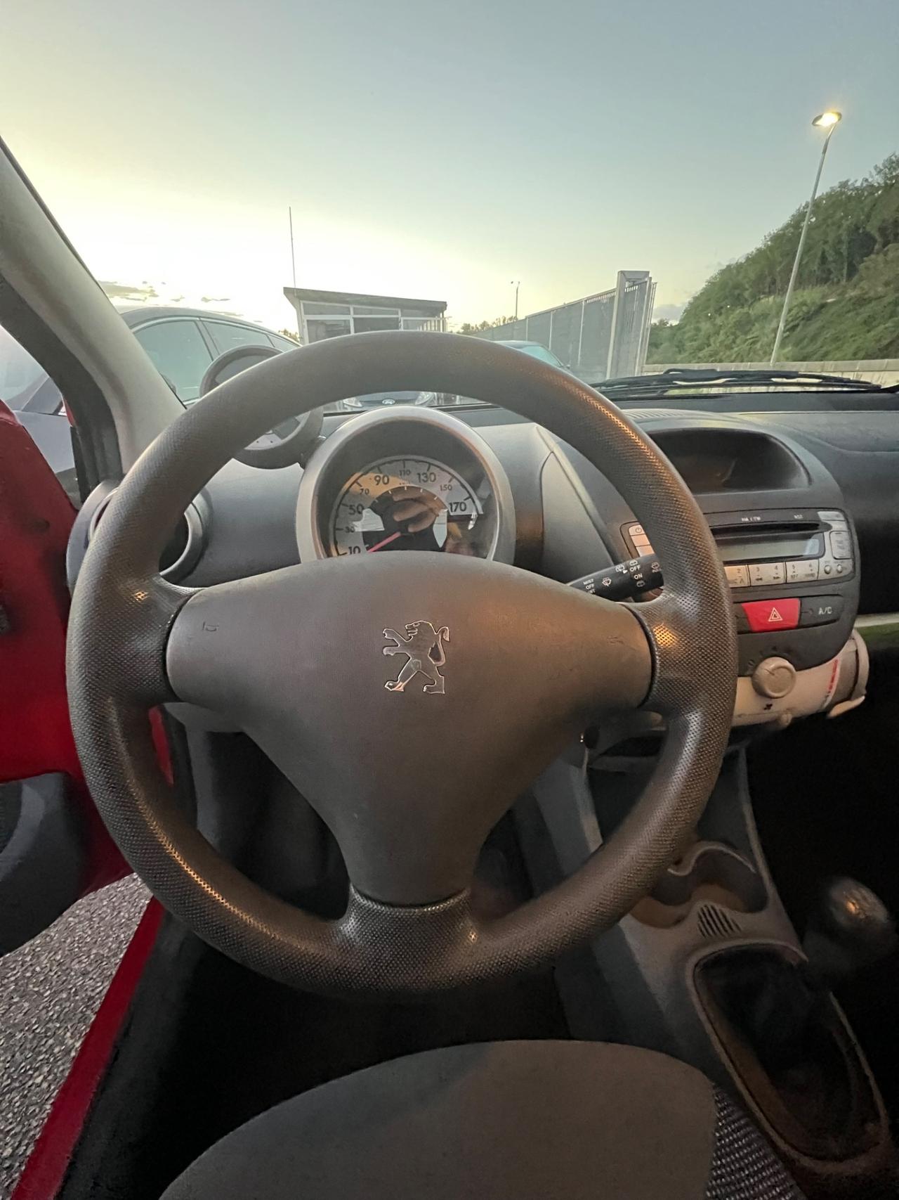Peugeot 107 1.0 68CV 5p. Urban Move