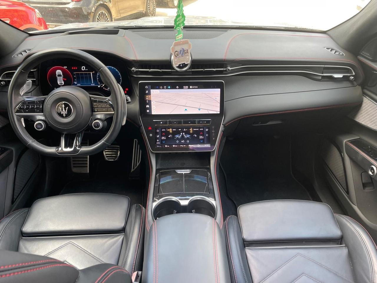 Maserati Grecale MHEV 330 CV AWD Modena