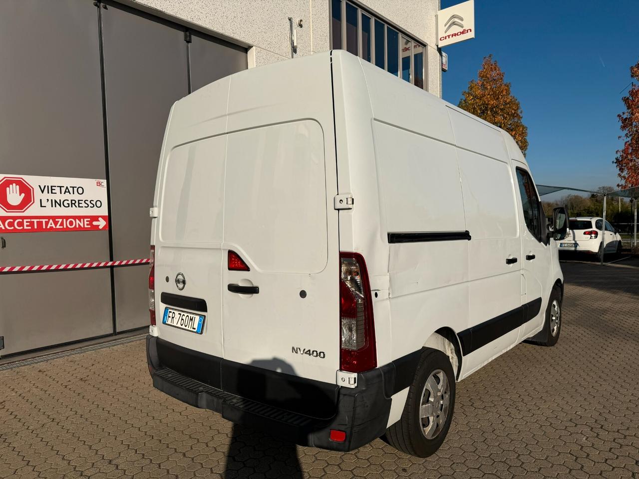 Nissan NV400 35 2.3 dCi PL-TA Furgone