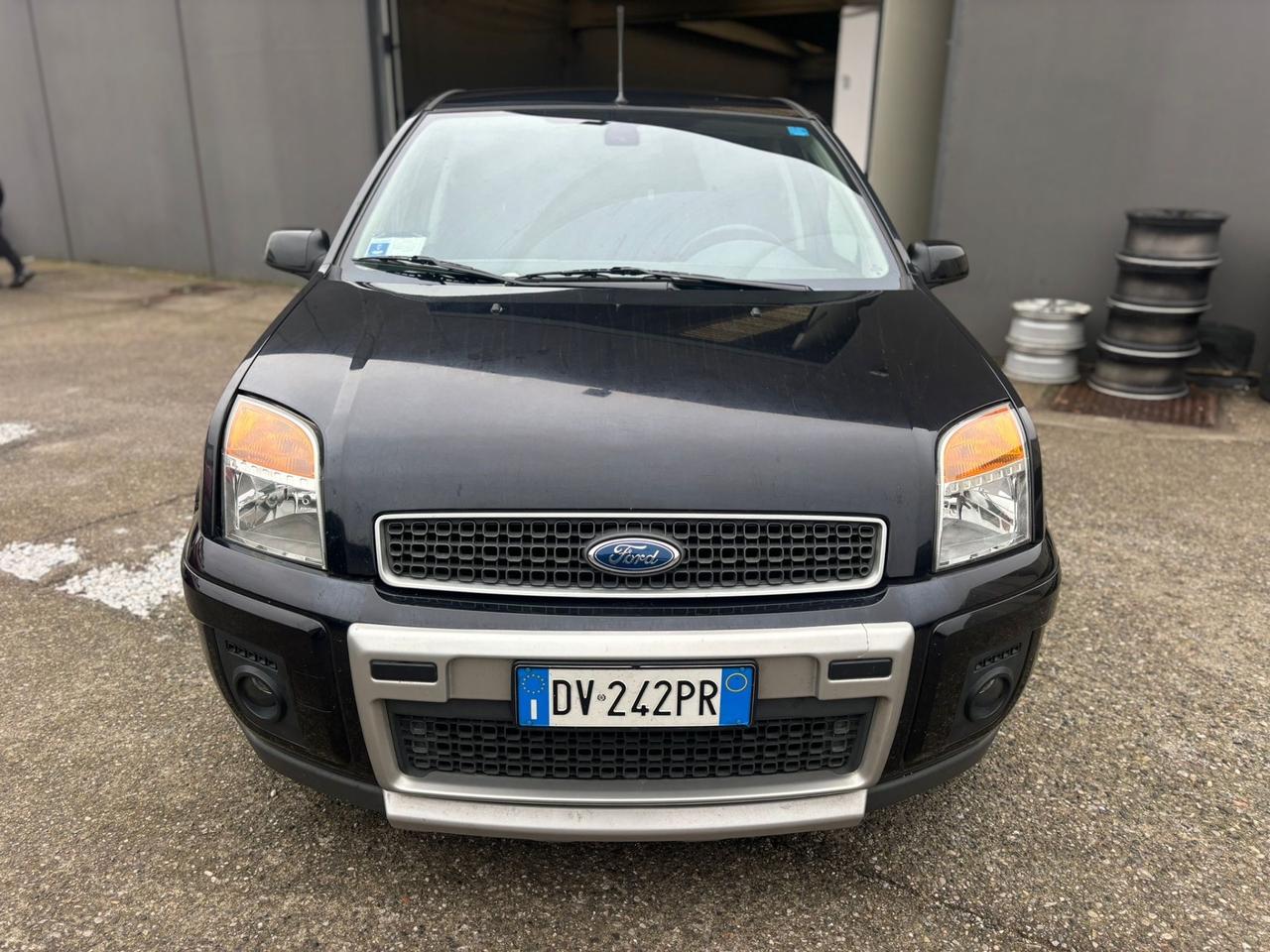 Ford Fusion UAV 1.4 16V 5p.