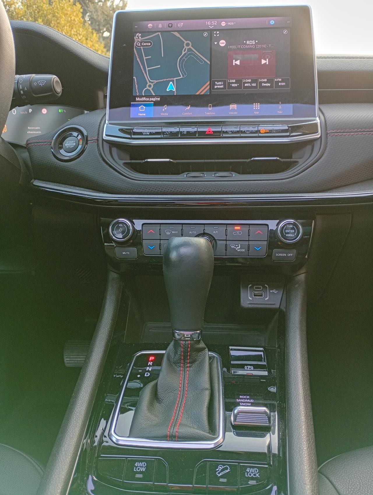 Jeep Compass 1.3 Turbo T4 240 CV PHEV AT6 4xe Trailhawk