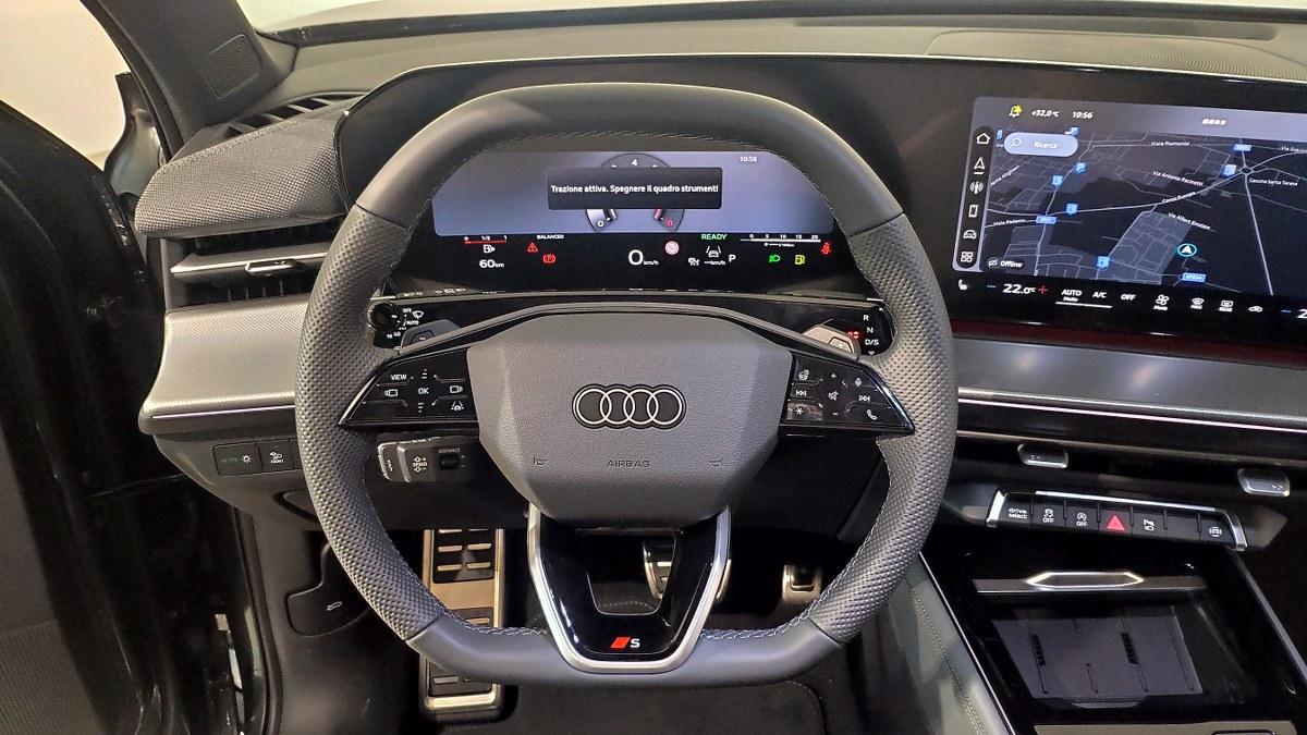 AUDI Q3 Tfsi 110 Kw Mhev S Tronic S Line Edition