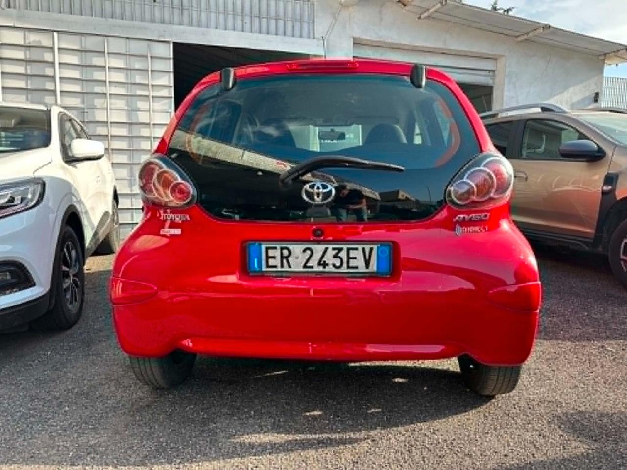 Toyota Aygo 1.0 12V VVT-i 5 porte Active Connect