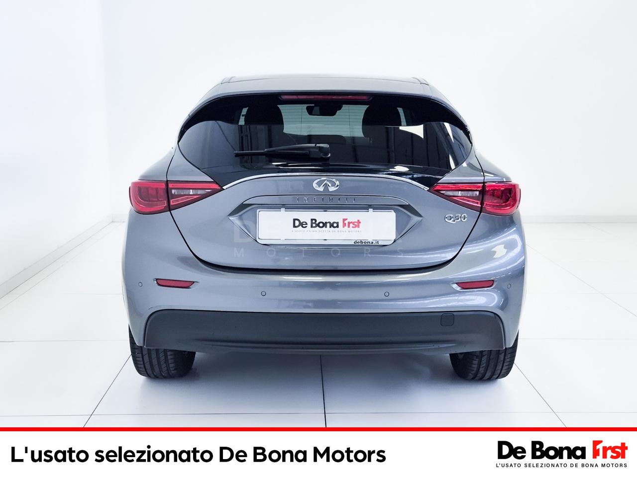 Infiniti Q30 1.5d premium 109cv dct