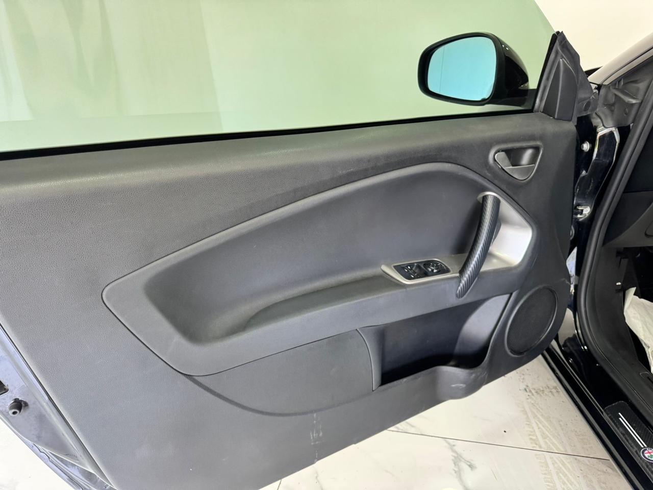 Alfa Romeo MiTo 1.3 JTDm 85 CV -NEOPATENTATI OK-GARANTITA-2014