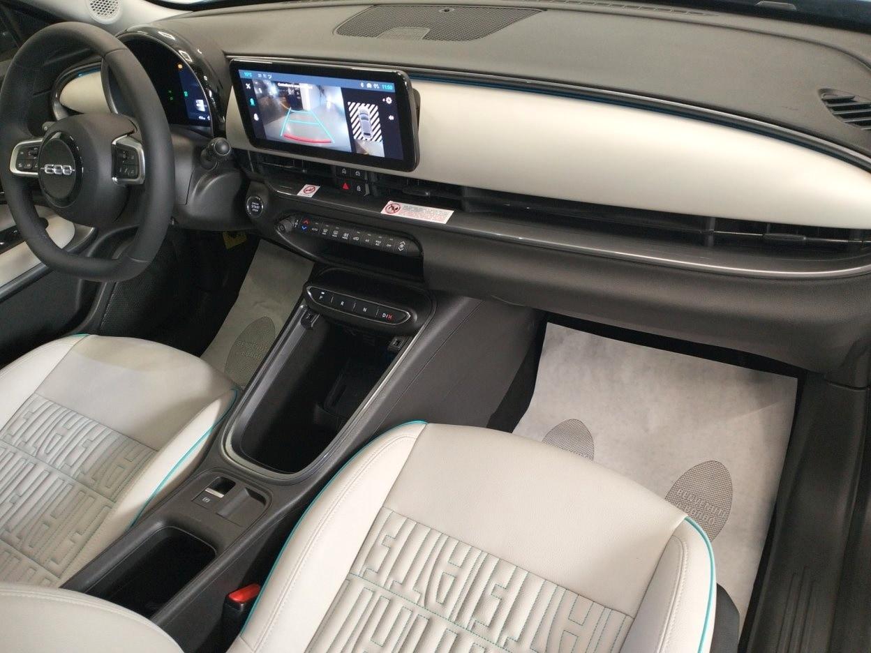 FIAT 600 (2023-->) 600 Hybrid 100 CV DCT MHEV L...