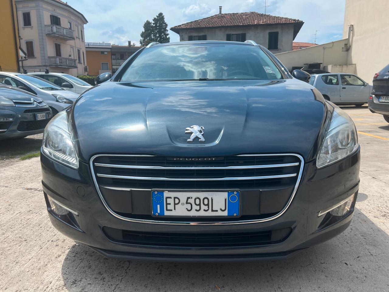 Peugeot 508 2.0 HDi 140CV SW Ciel Allure