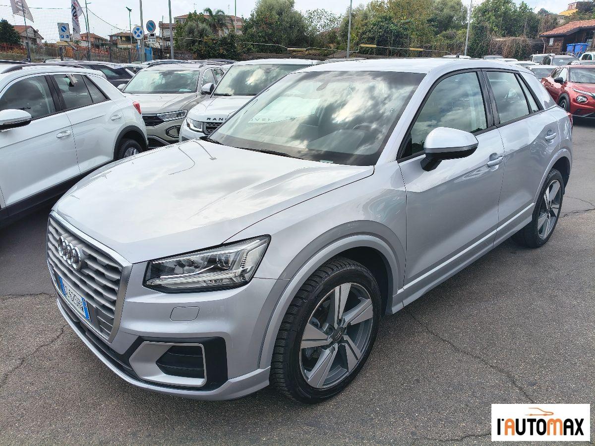 AUDI - Q2 - 1.0 TFSI S tronic Business
