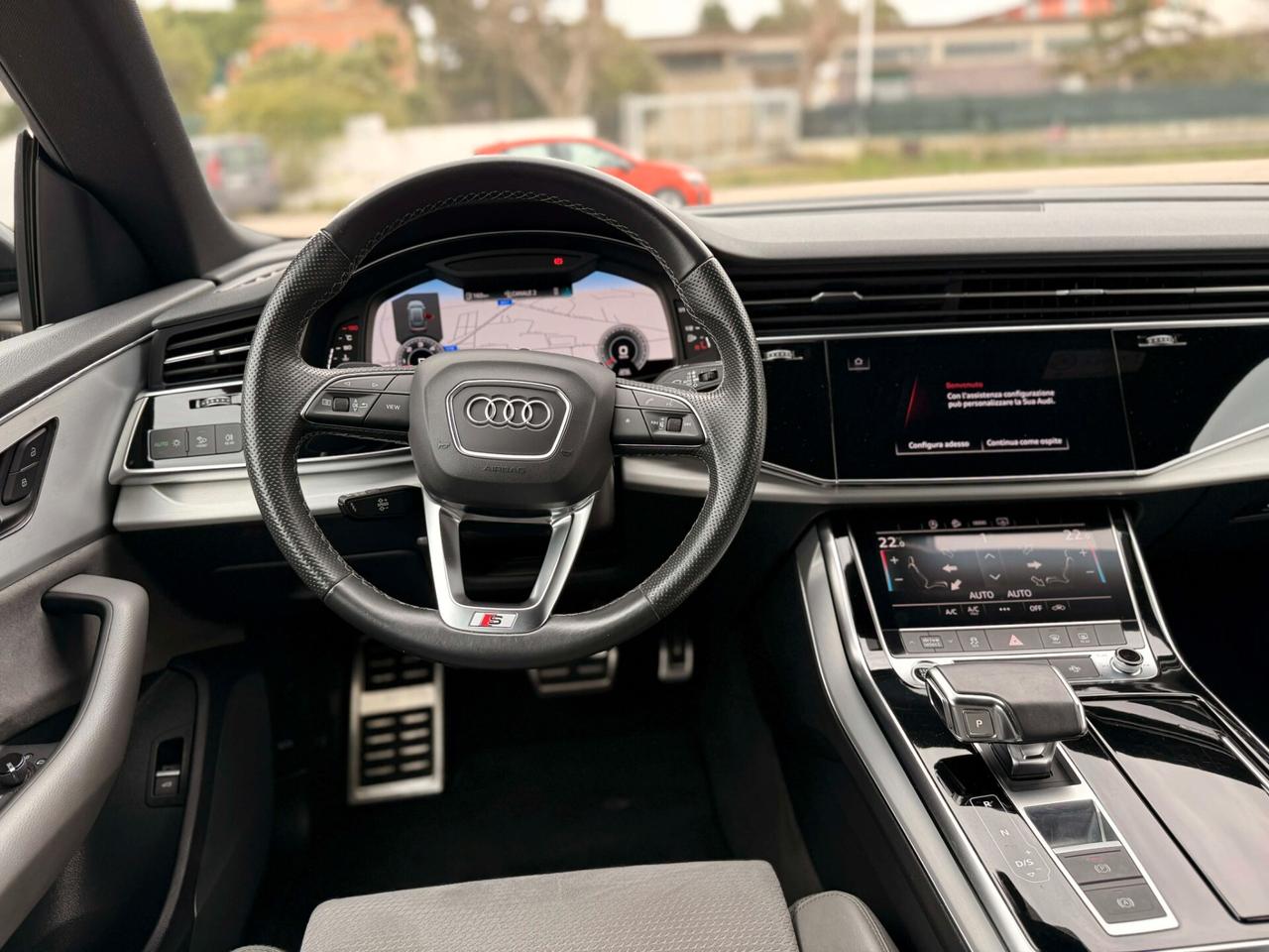 Audi Q8 50 TDI IDENTITY BLACK/23" RSQ8/PELLE