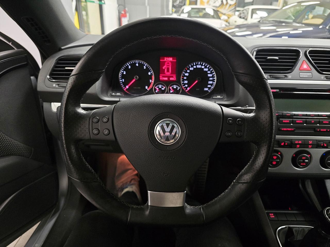 Volkswagen Scirocco 1.4 TSI 160CV MANUALE_ALCANTARA_TETTO_SERVICE BOOK