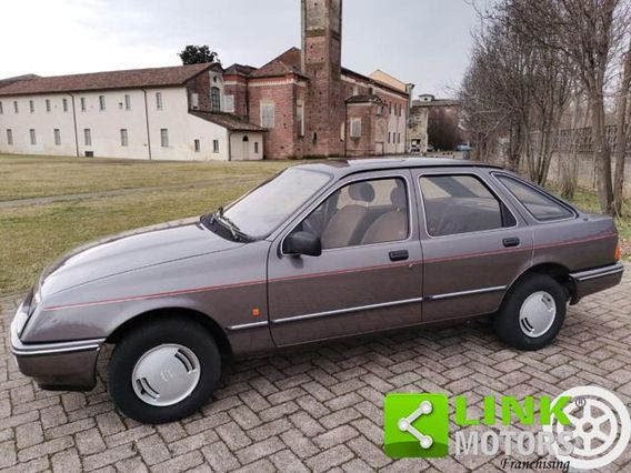 FORD Sierra 1.8 5 porte Ghia