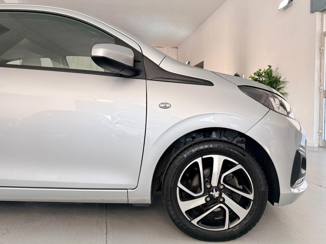 Peugeot 108 VTi 72cv Aziendale 5 porte Allure