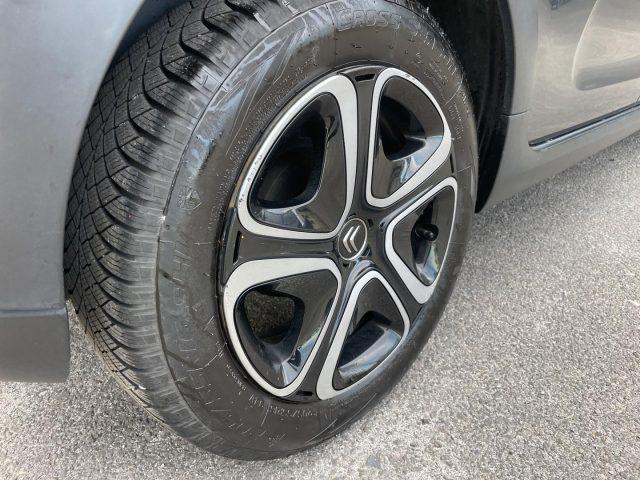 CITROEN C3 1.2 BENZ PureTech 82 Shine ADATTA NEOPATENTATI
