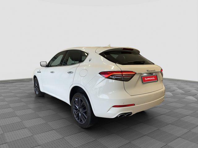 MASERATI Levante Levante 330 CV MHEV AWD GT