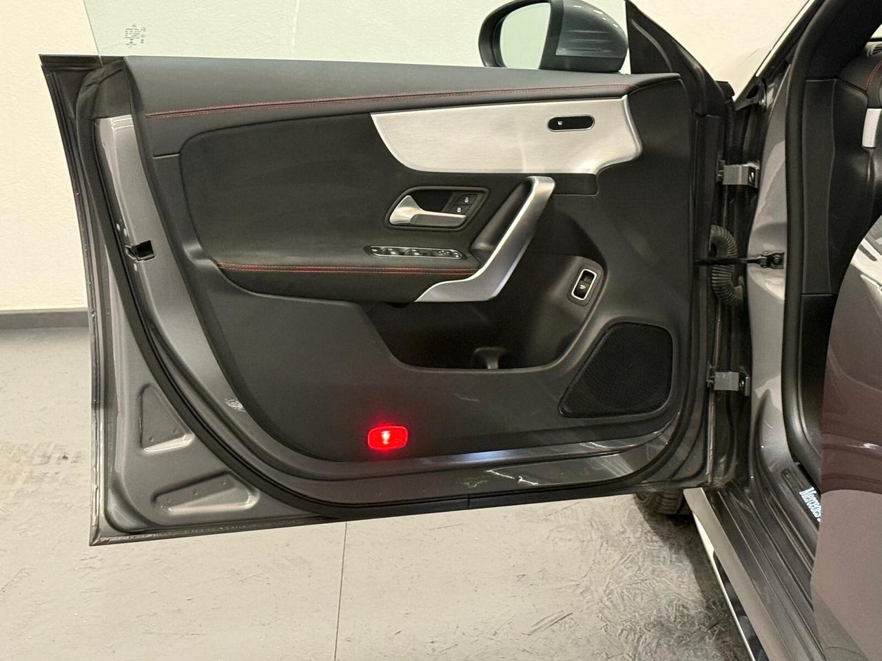 Mercedes-benz CLA 200 d Automatic Premium