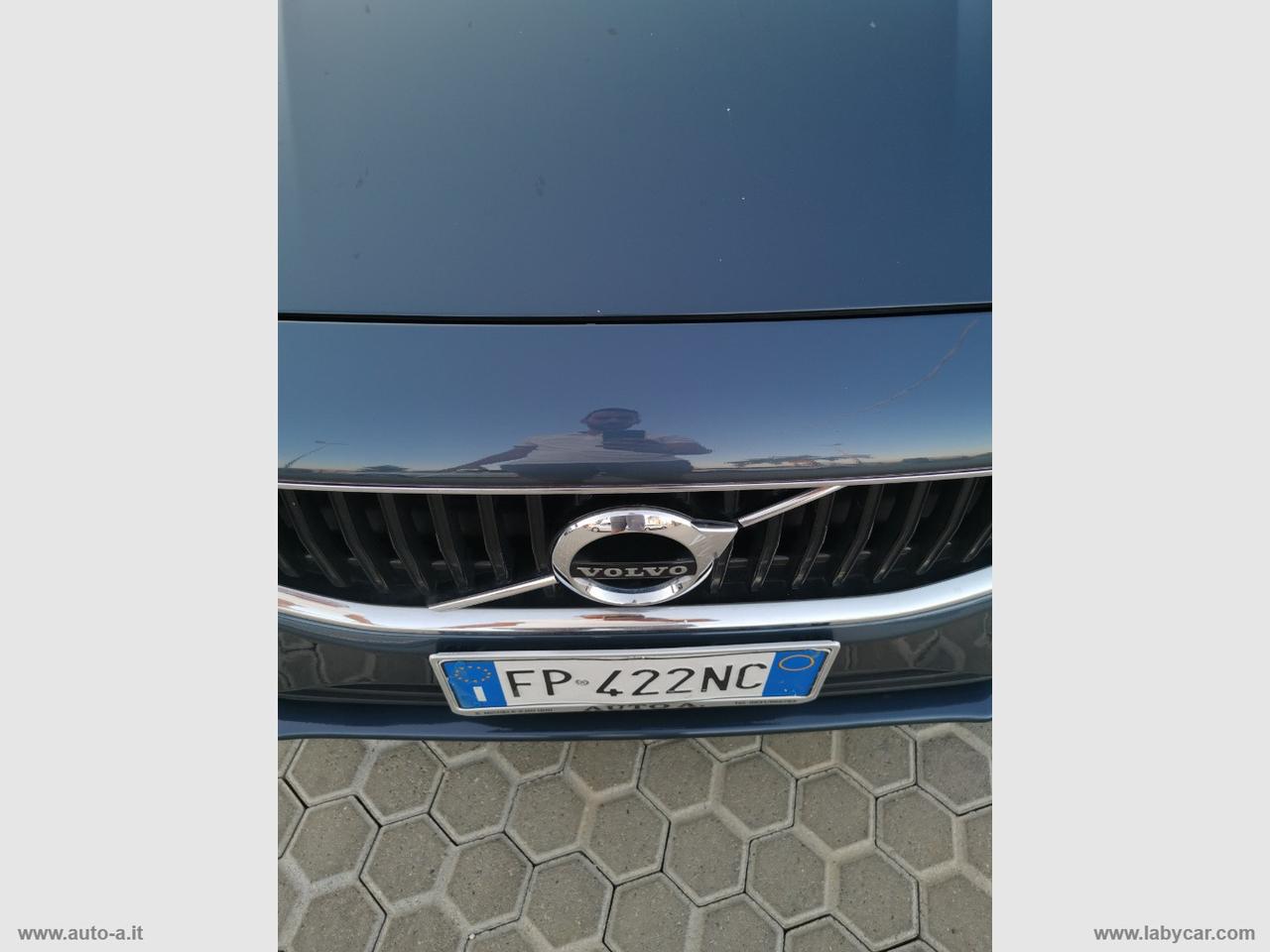 VOLVO V40 D2 Kinetic