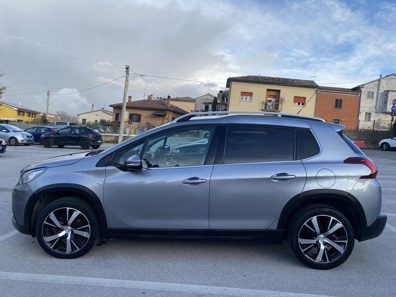 Peugeot 2008 BlueHDi 100 GT Line