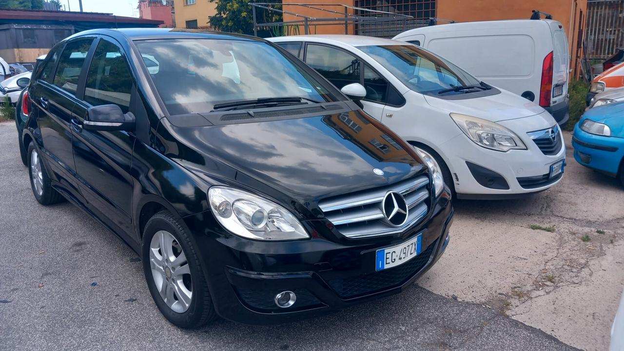 Mercedes-benz B 180 CDI Premium