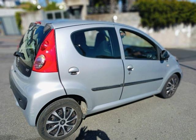 Peugeot 107 1.0 12v Urban Move 5p