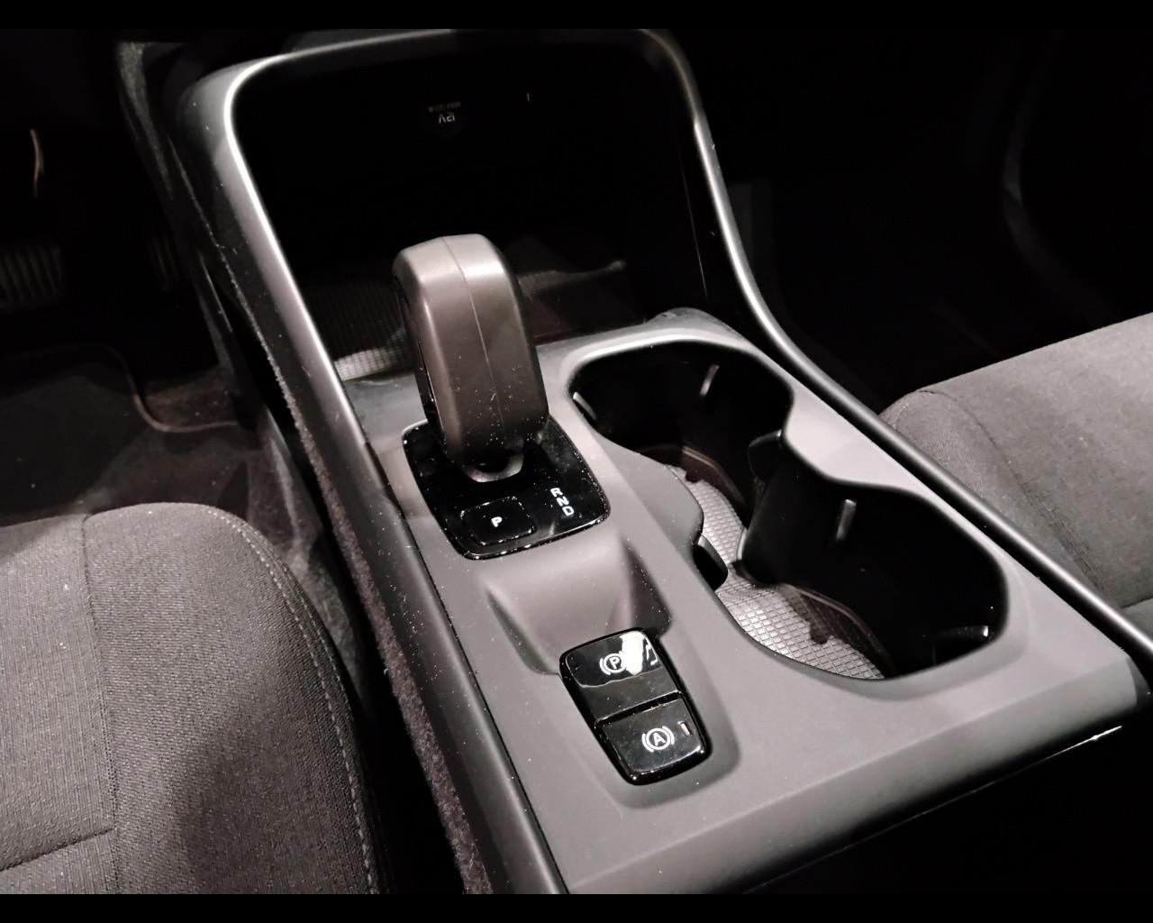 VOLVO XC40 2023 - XC40 1.5 t2 Essential auto