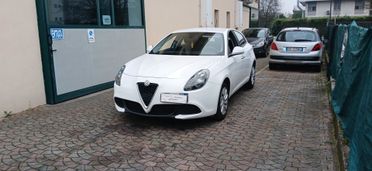 Alfa Romeo Giulietta 1.6 JTDm 120 CV neopatentati