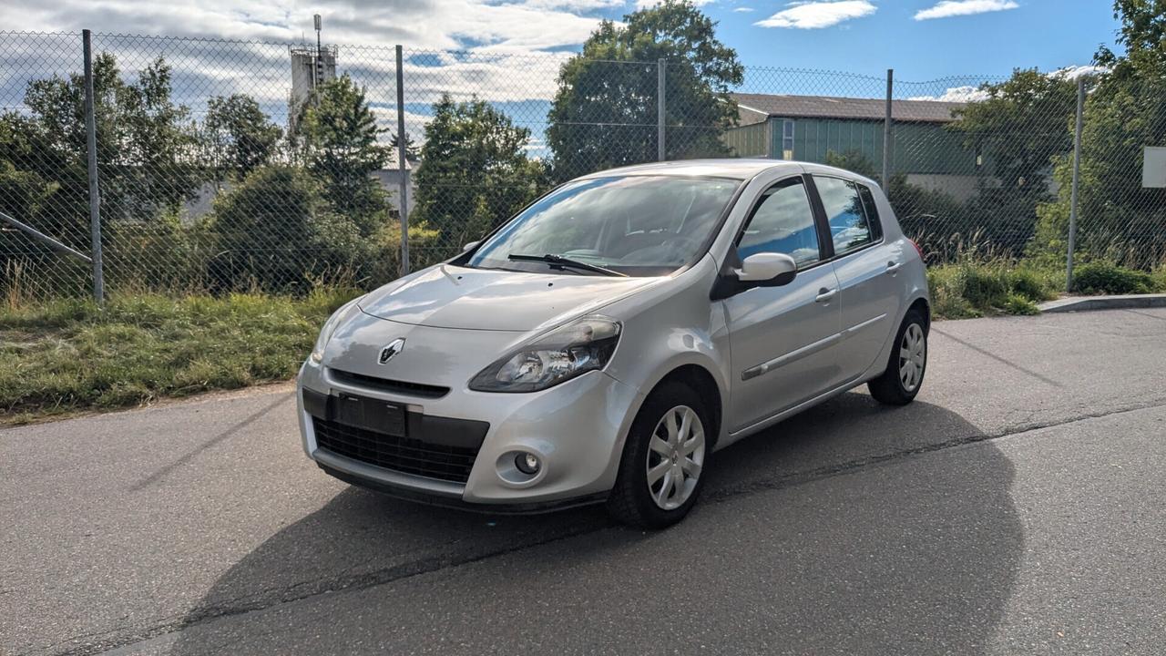 Renault Clio Storia 1.2 5 porte Confort
