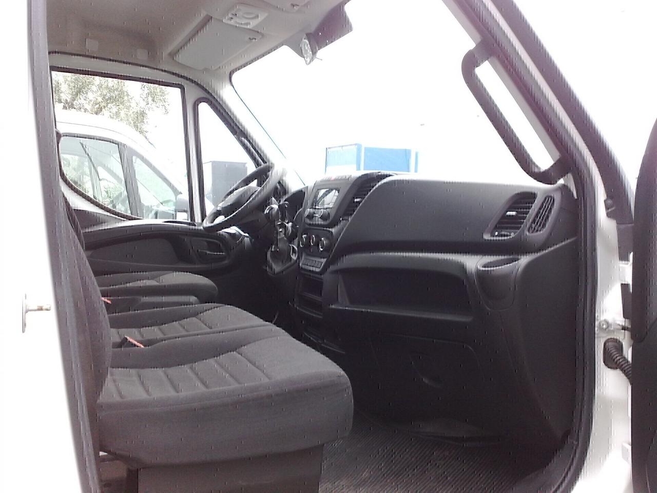 Iveco Daily 35c14 ribaltabile trilaterale - 2022