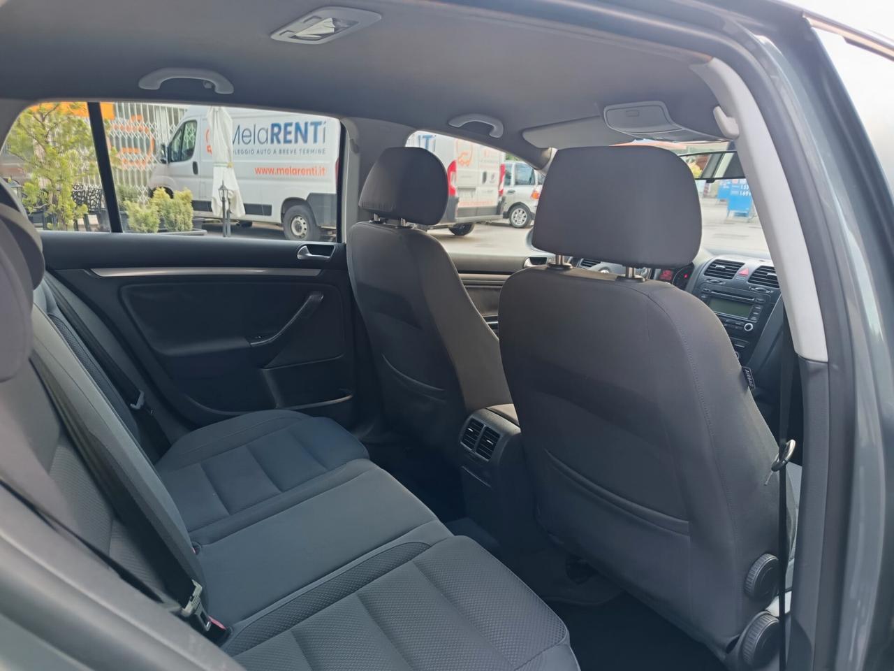 Volkswagen Golf Benz anno 2006 ok neo patente z