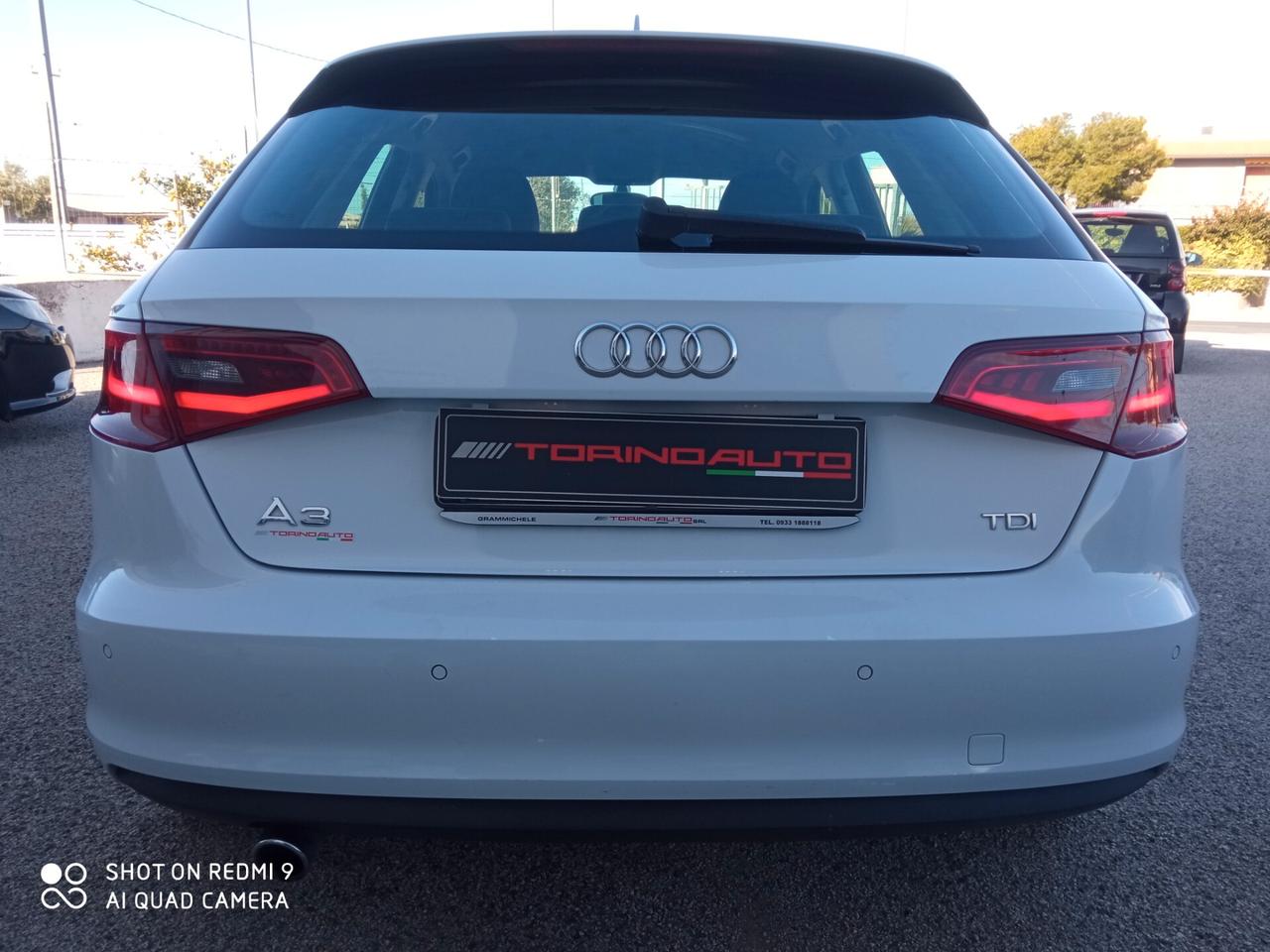 Audi A3 1.6 Tdi 105 CV Ambition allestimento SLine