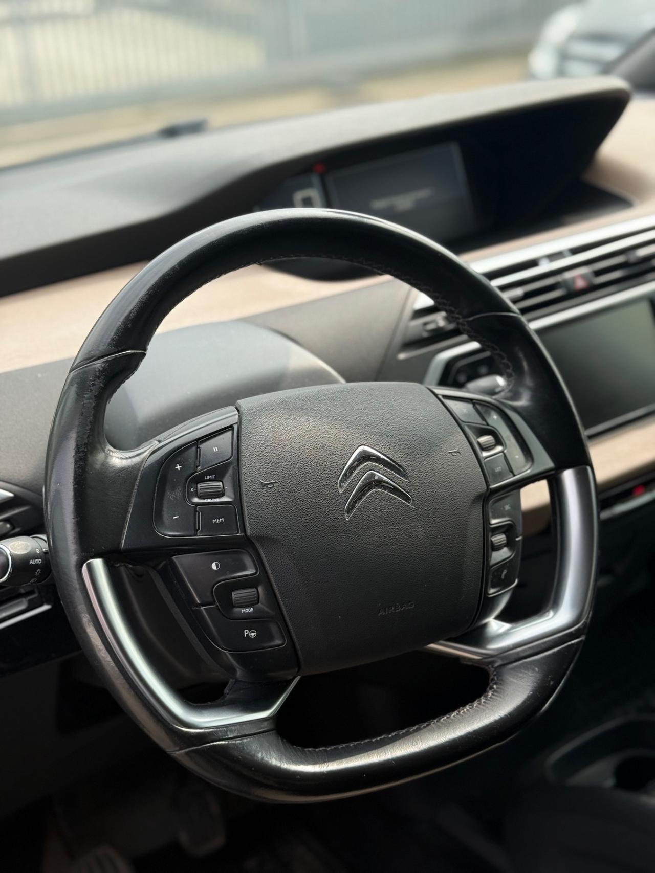 Citroen Grand C4 Picasso 1.6 e-HDi 115 Exclusive