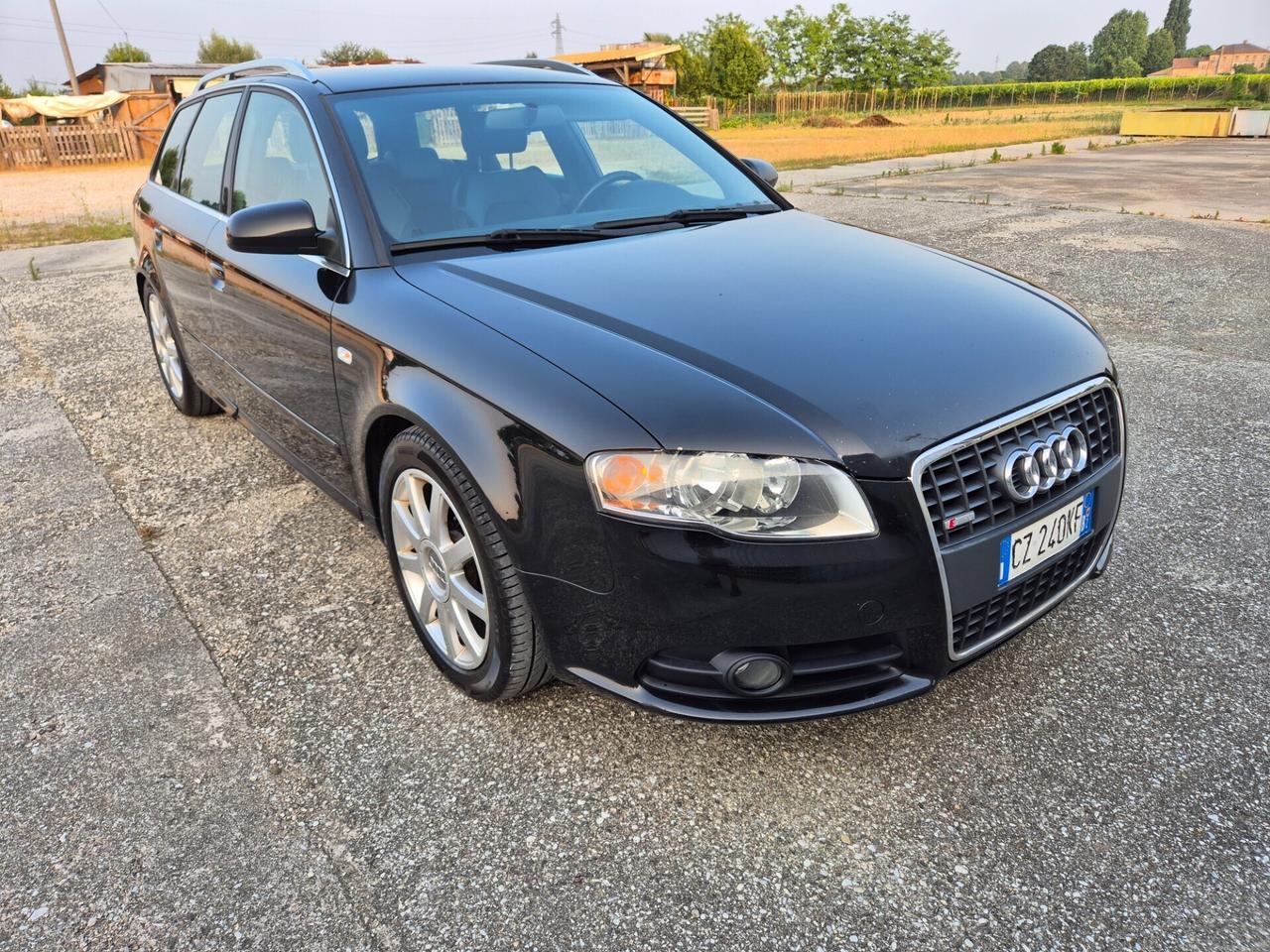 Audi A4 2.0 16V TDI Avant Top