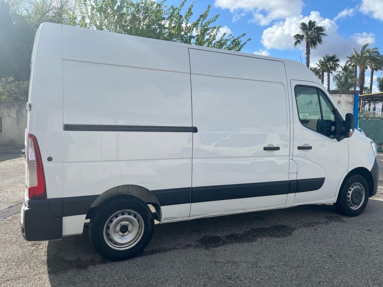 Renault master cargo t.alto-2.3 dci-2021