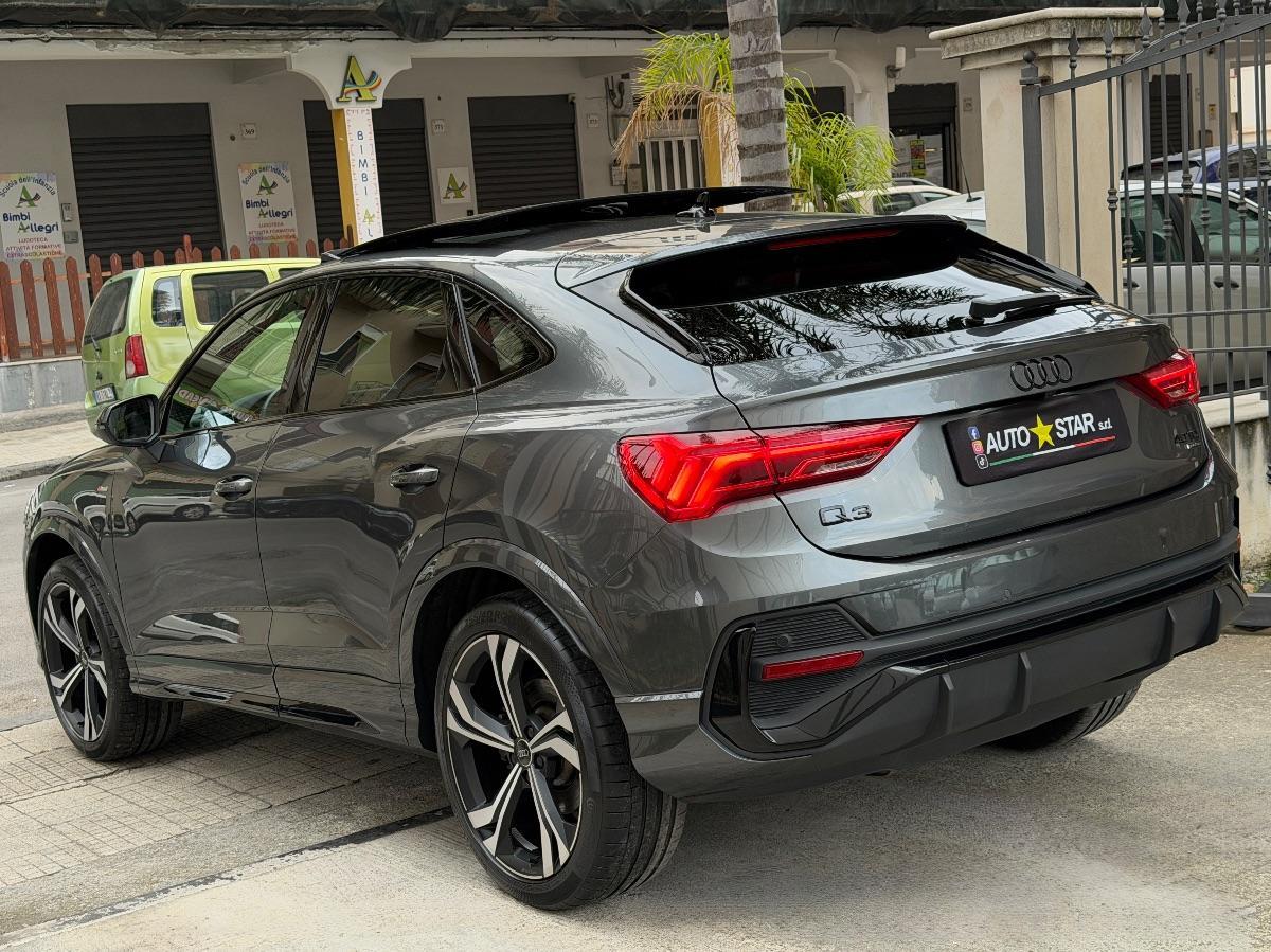 Audi Q3 Sportback 40TDI Quattro S-line Identity Black 200CV