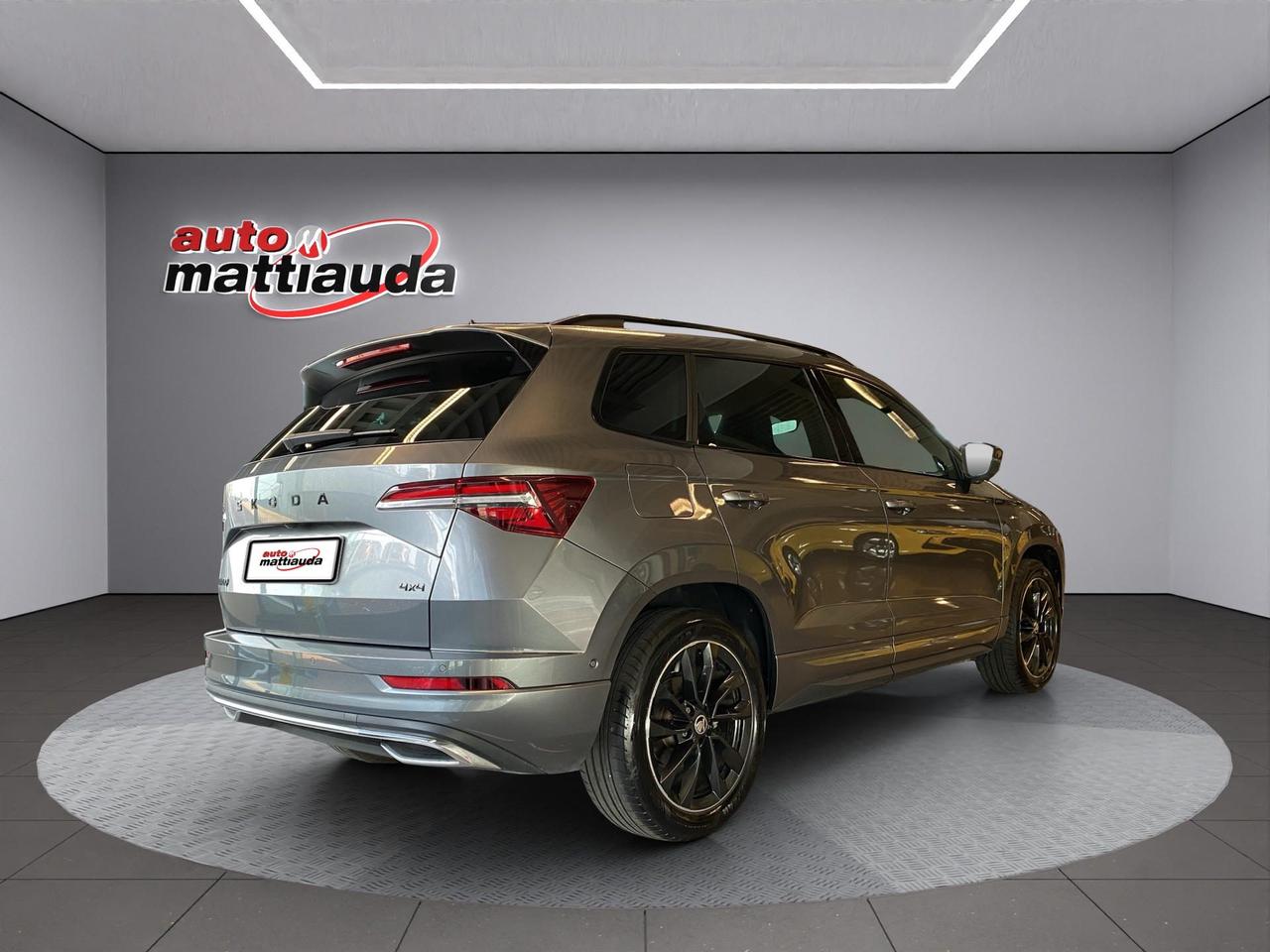 Skoda Karoq 2.0 tsi Sportline 4x4 dsg
