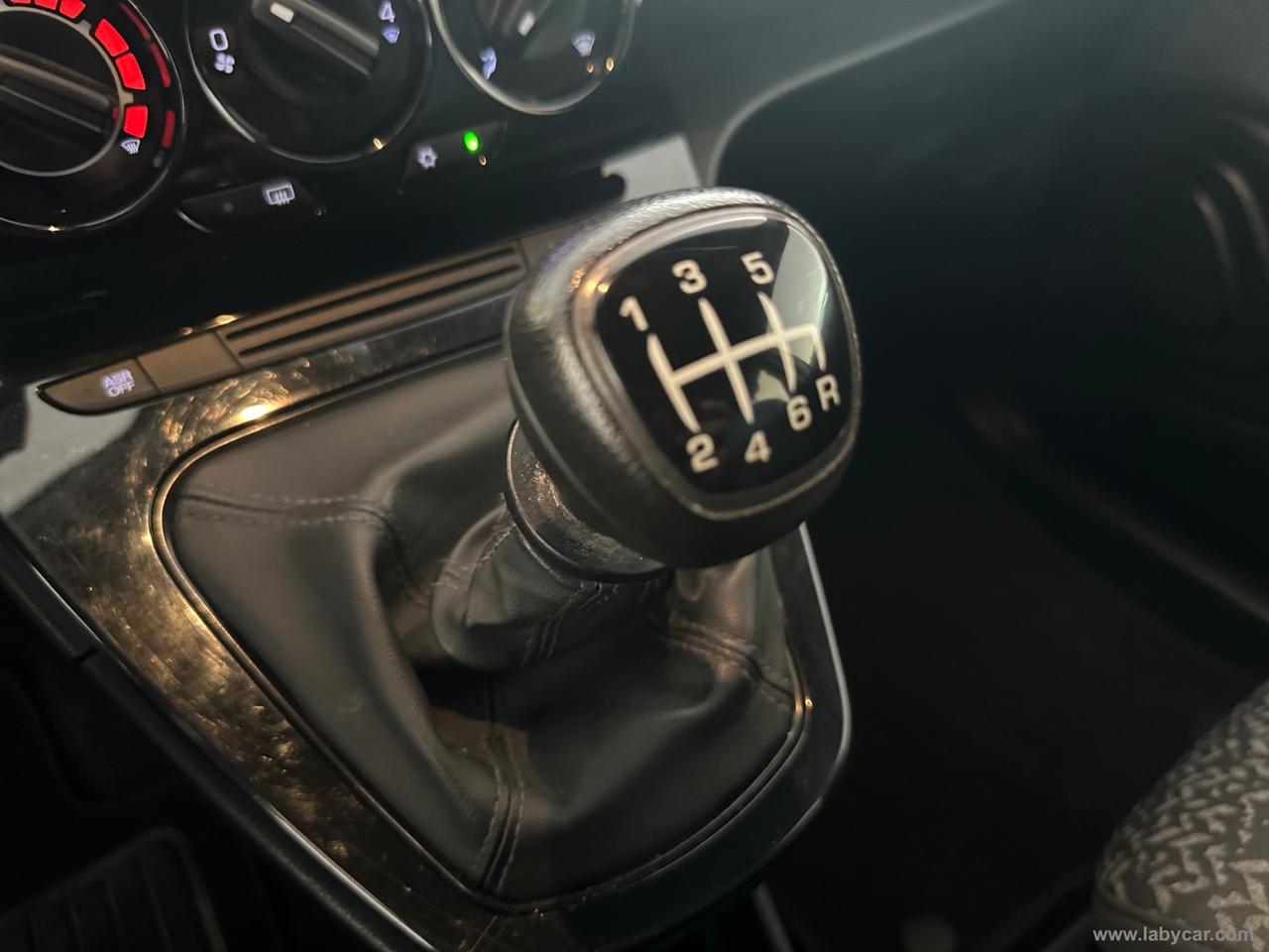 LANCIA Ypsilon 1.0 FireFly 5p.S&S Hybrid Silver