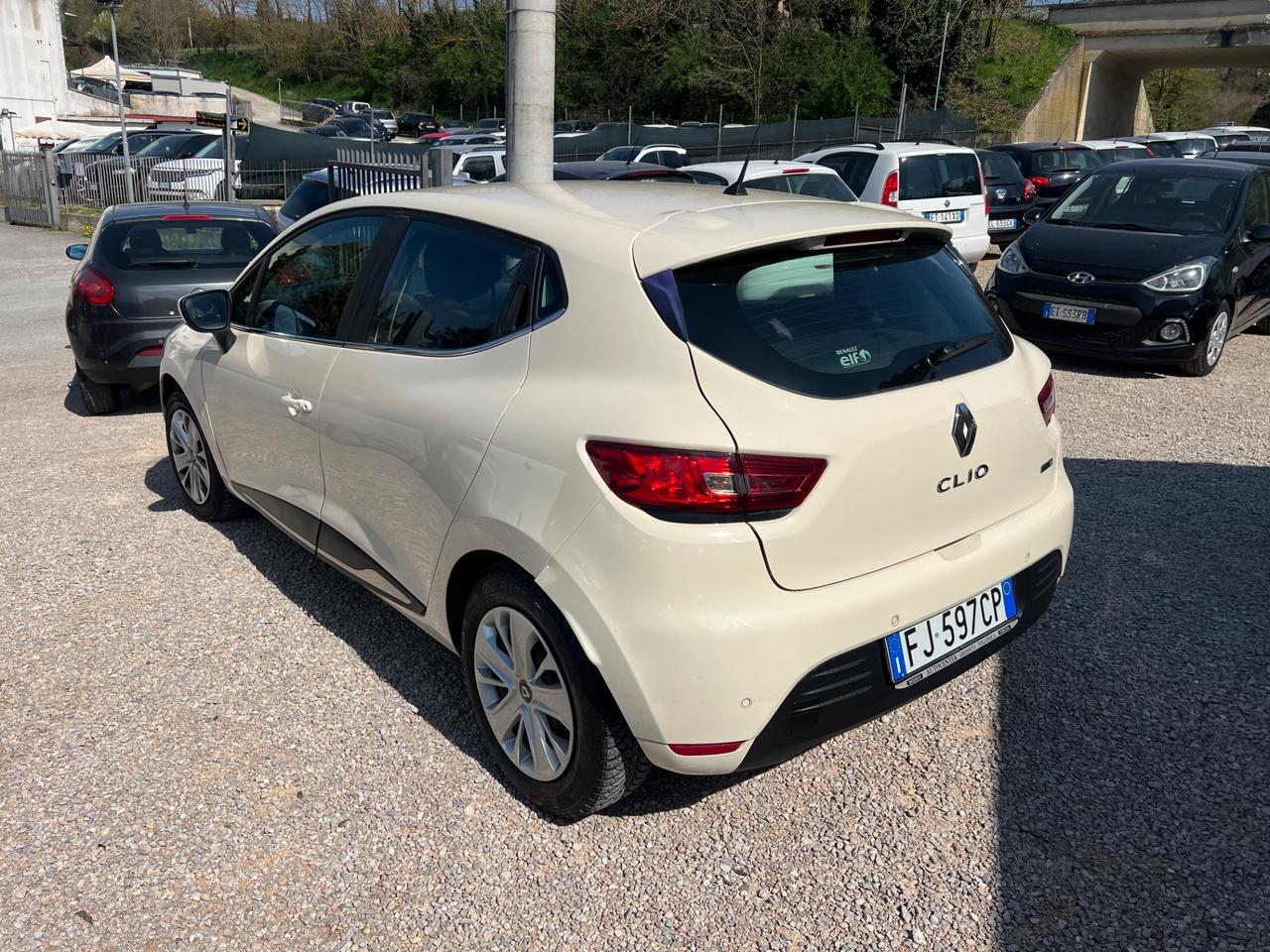 Renault Clio dCi 8V 90CV Start&Stop 5 porte Energy Intens