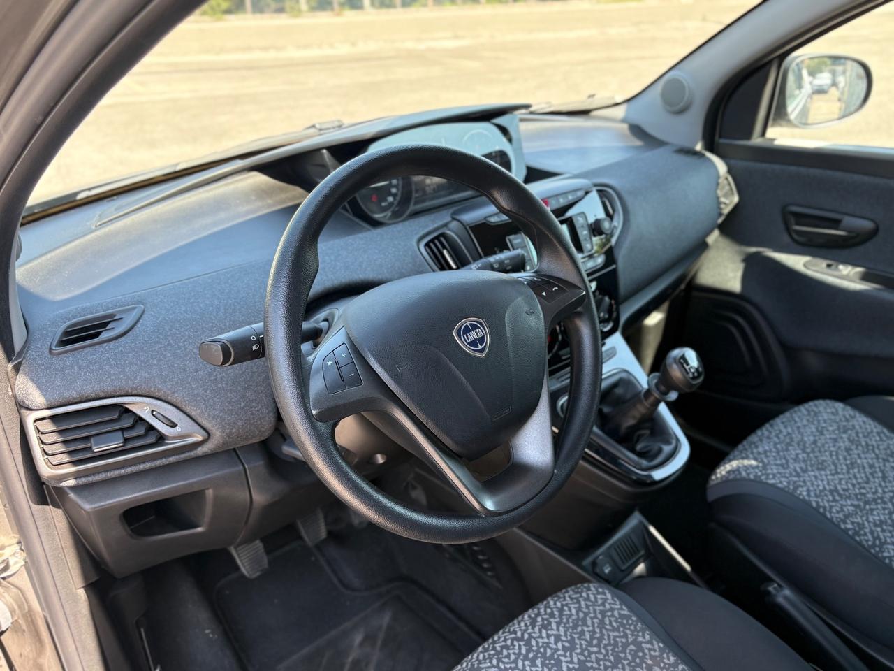 Lancia Ypsilon 1.2 69CV GPL ORIGINALE Ecochic Elefantino Blu