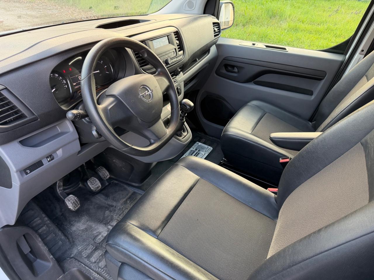 Opel VIVARO 120 CV PC TN