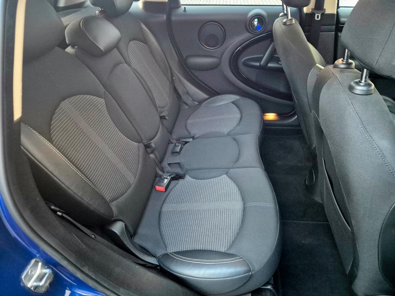 Mini Cooper D Countryman 2.0 Business Automatica