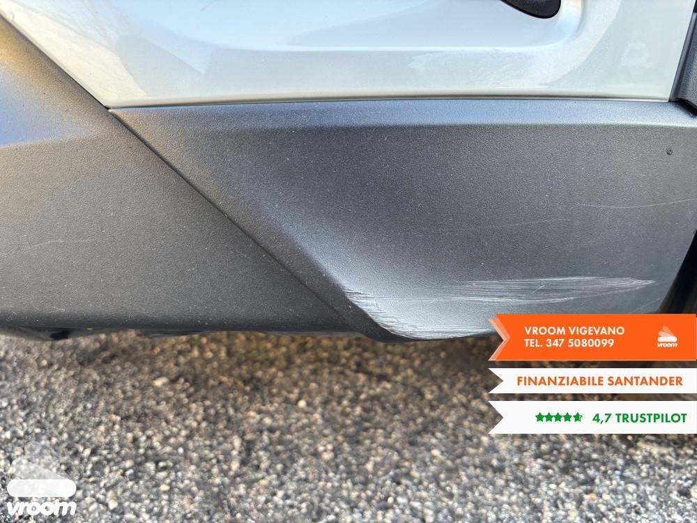 TOYOTA C-HR (2016-2023) C-HR 1.8 Hybrid E-CVT L...