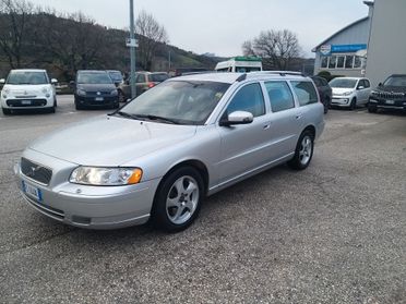 Volvo V70 SUMMUM